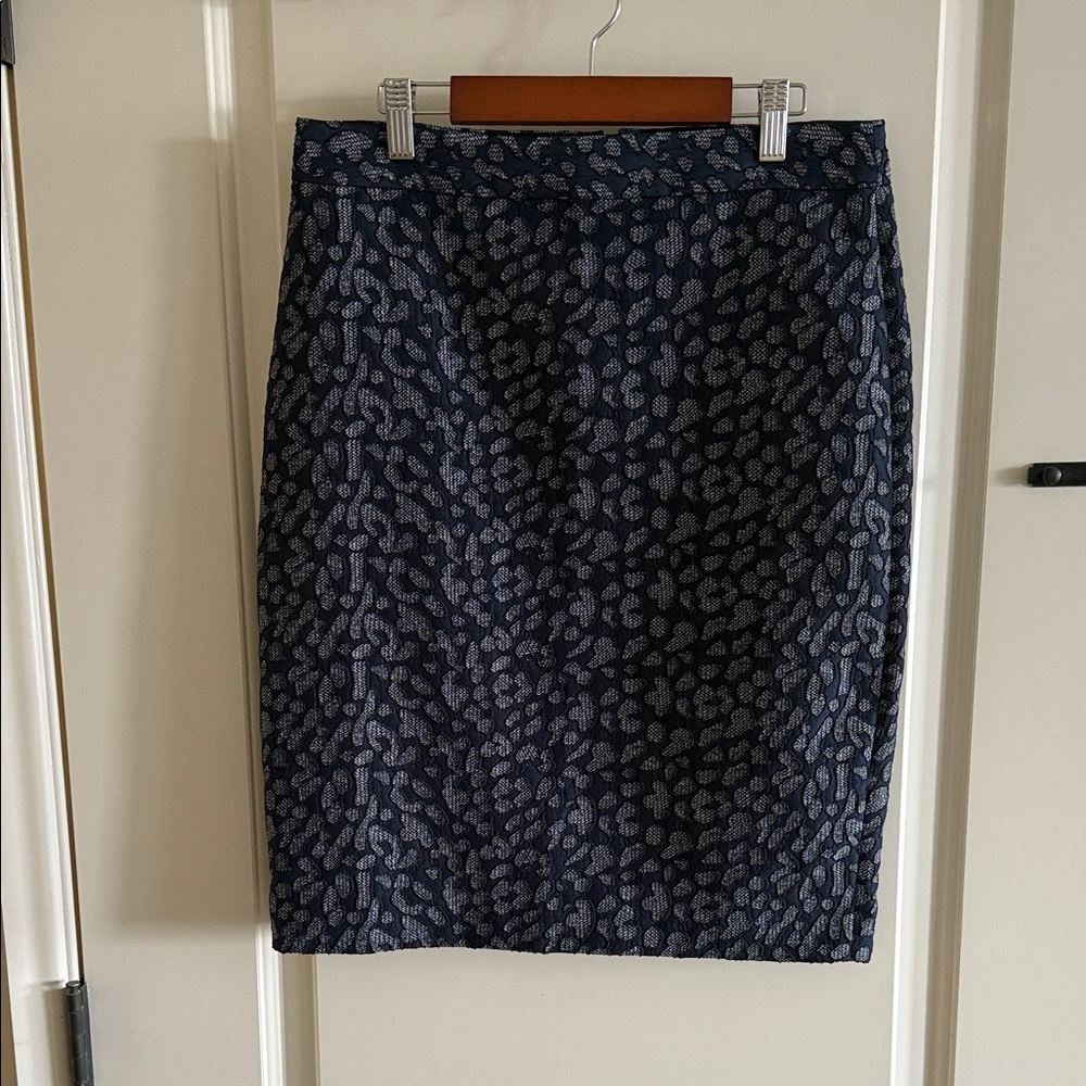 Banana Republic Blue and Gray Patterned Pencil Skirt